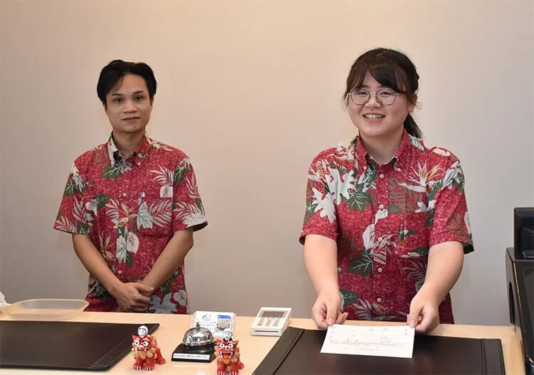 フロント。客室は全101室